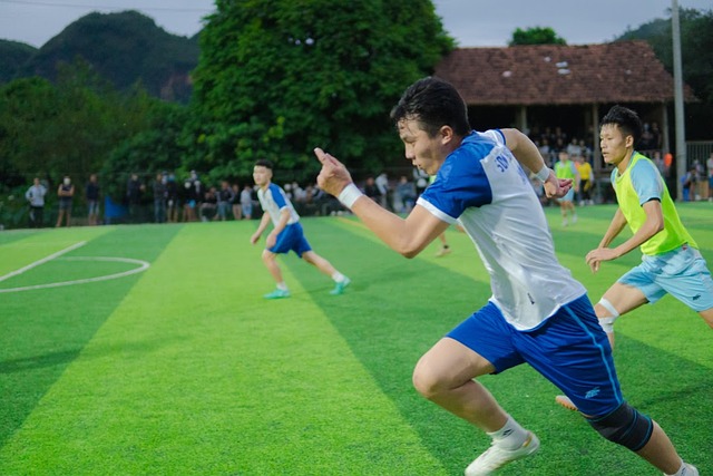 起的超级巨 起的超级巨