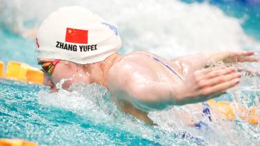 赛期间的安 赛期间的安